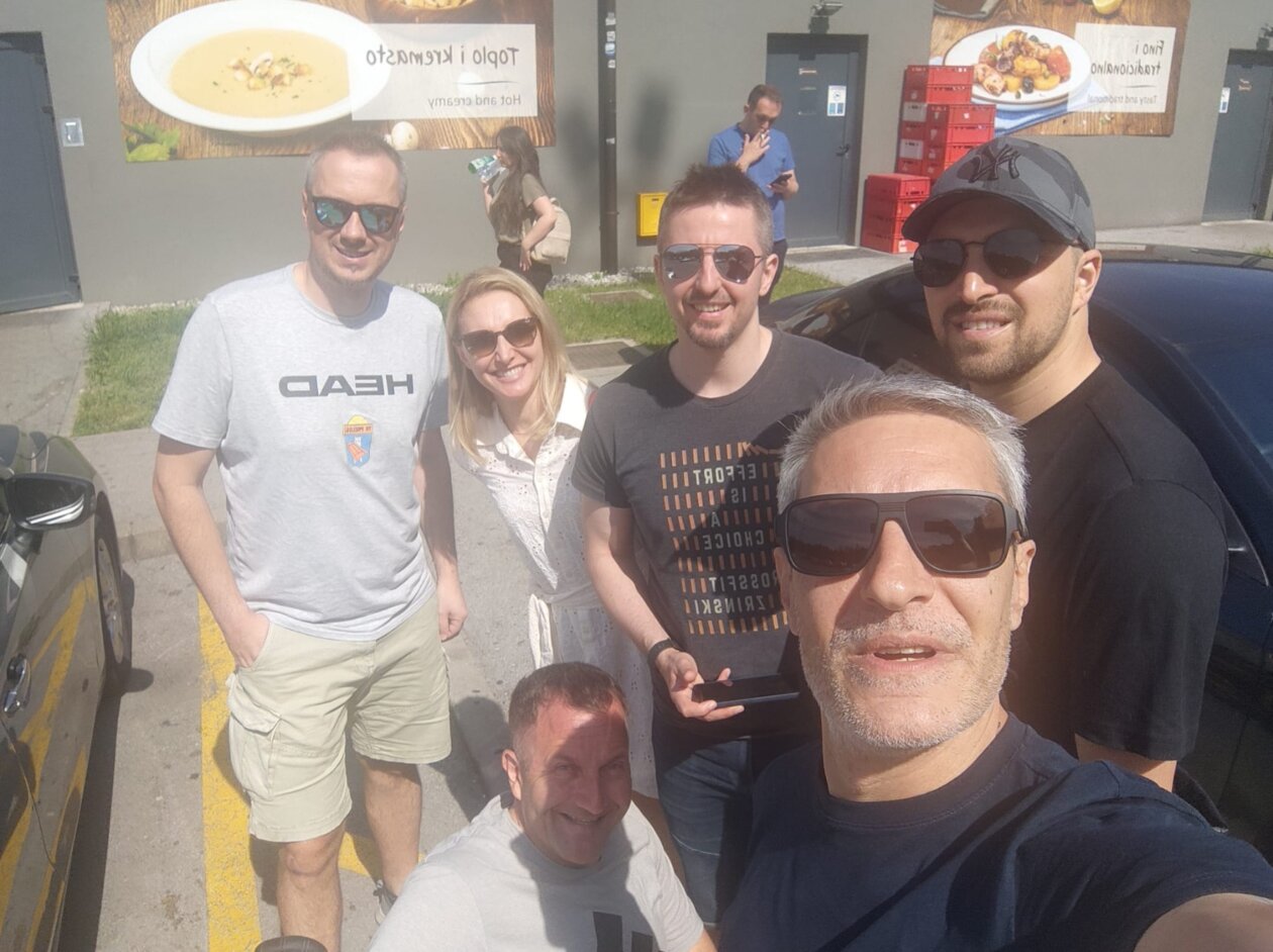 IMG-2e61c0c4e7af557da08ce82cabee7dba-V