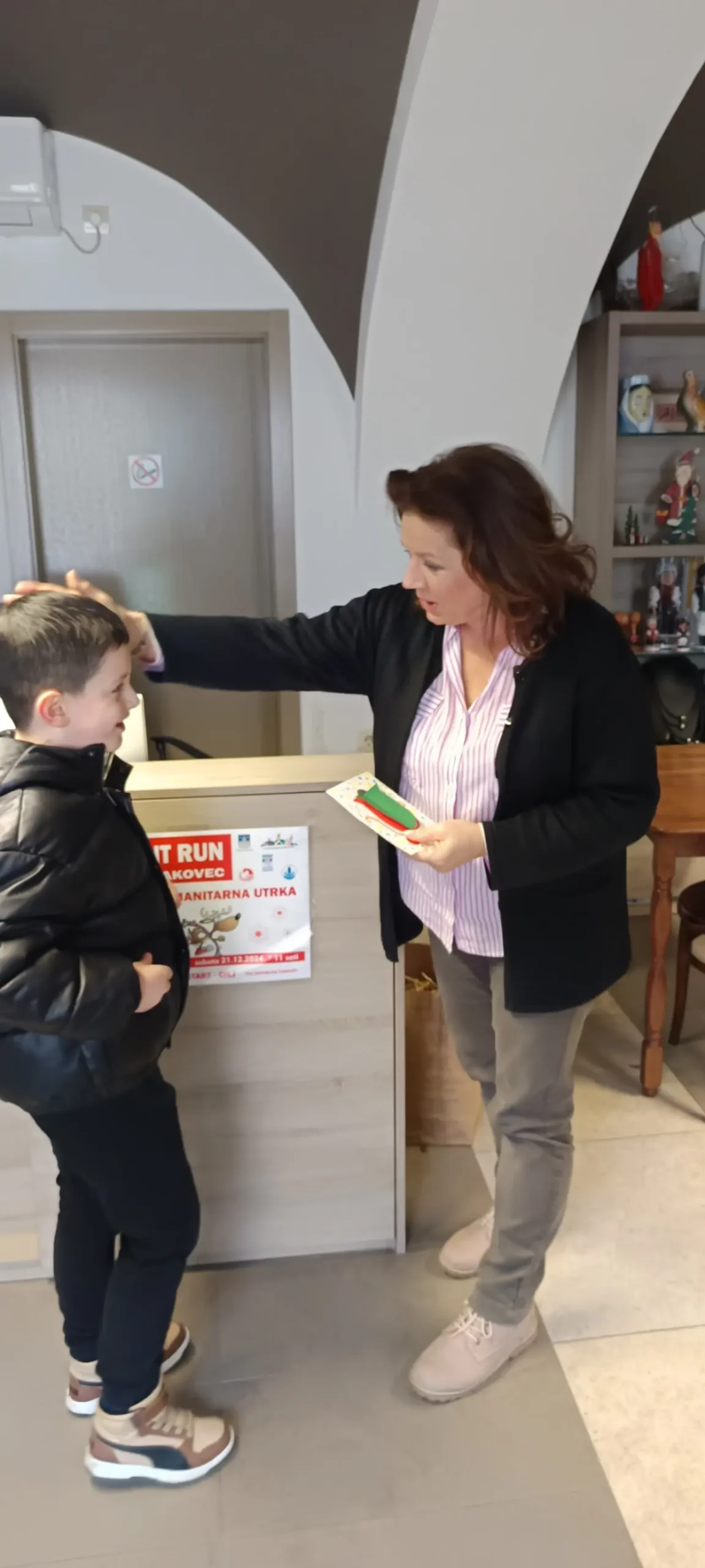 IMG-41d973e2d893bc270b457e26c525ada0-V