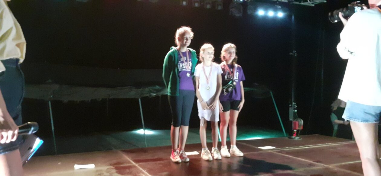 IMG-6299f5d99bc6bfee6e022058c3beec0c-V