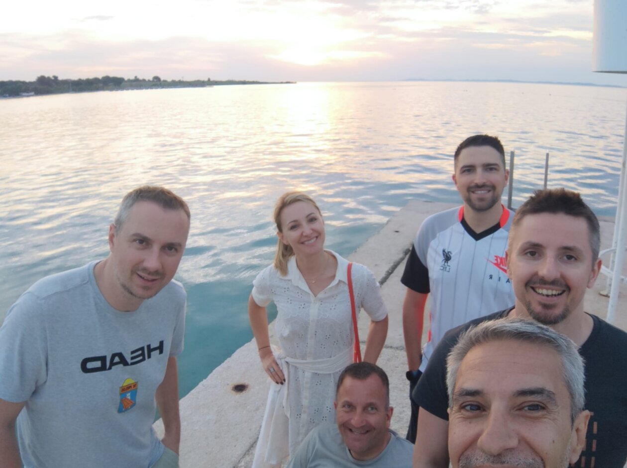 IMG-6af4129e8455bcc87f72a2fe3e731483-V