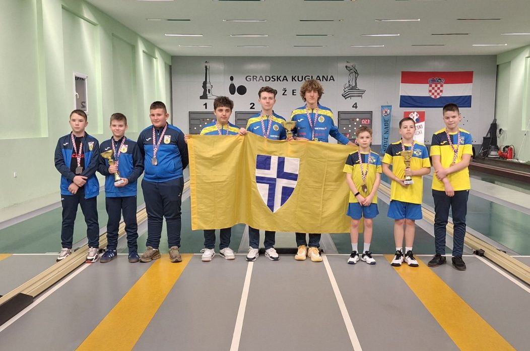 IMG-6c03df1e3908687701c50977d8ce1100-V