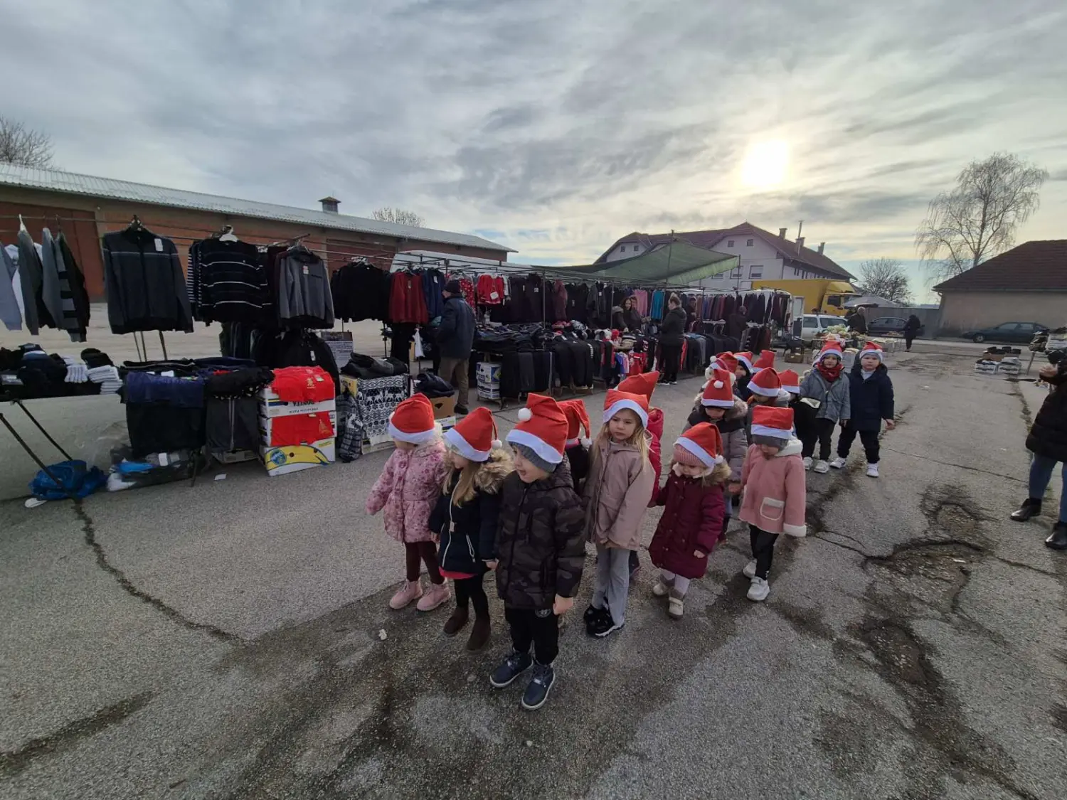 IMG-7954102bb50b72b845c2954ca61077f8-V