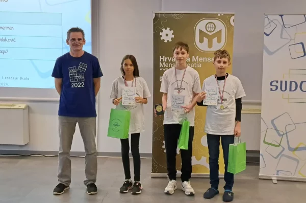 IMG-86ff8712b329178ab795653d95e4d862-V