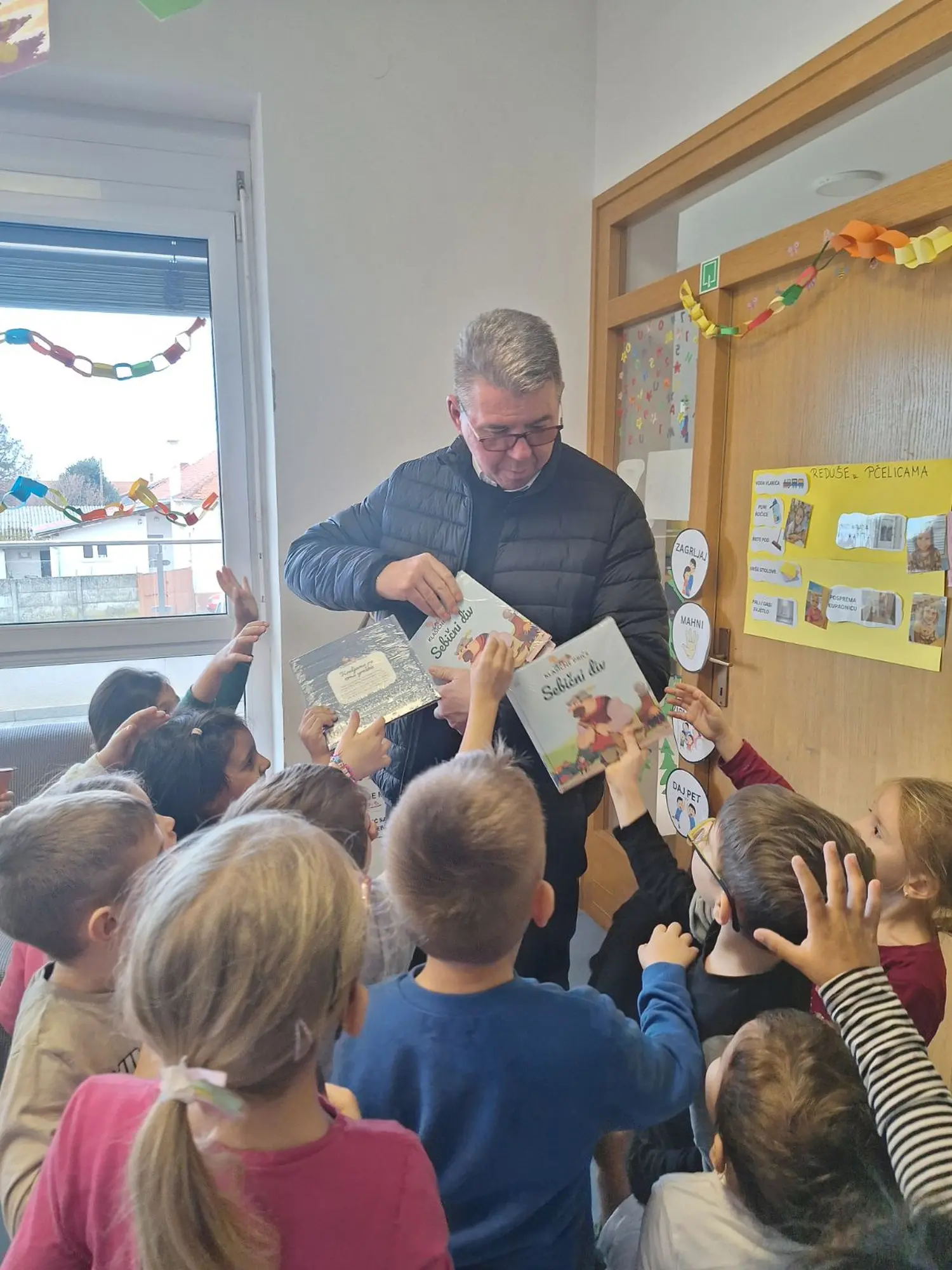 IMG-9533ee9bfa4b1d0922c3c4455ca96322-V