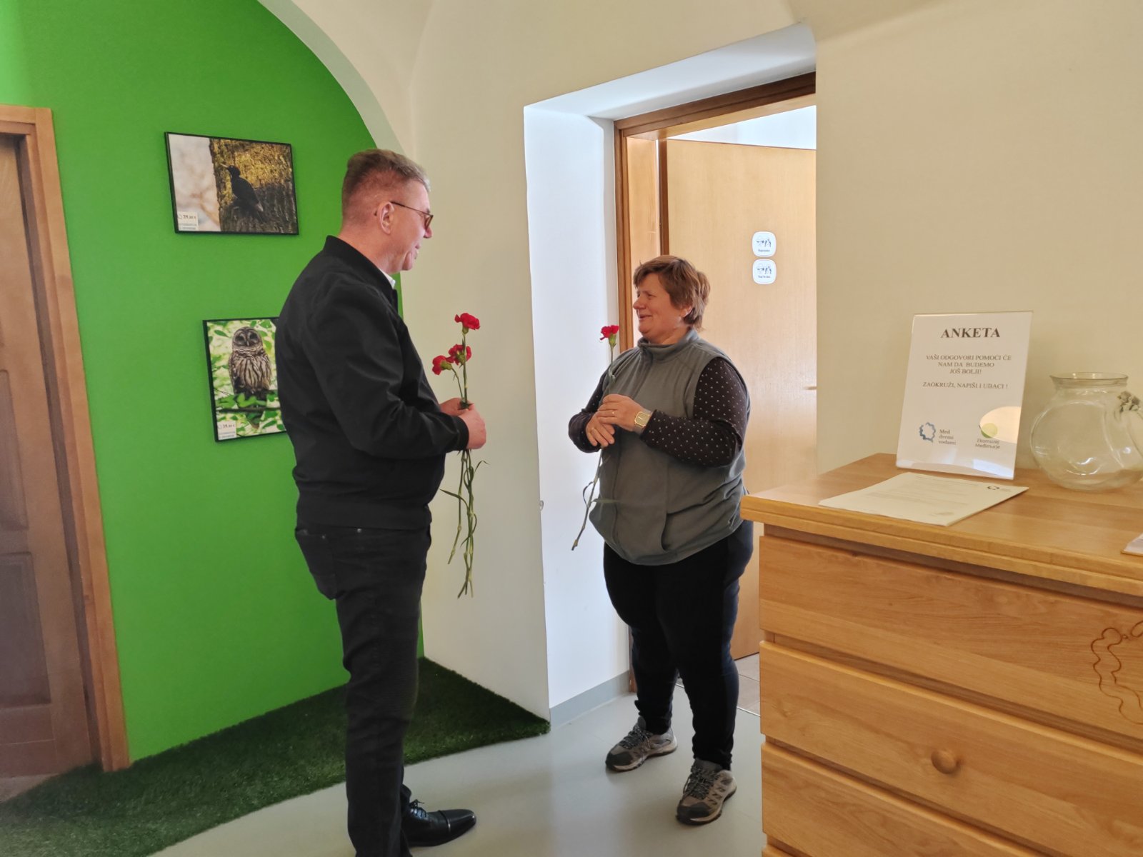 IMG-a72a682f2d3472bd8569ca417a4214c3-V IMG-a72a682f2d3472bd8569ca417a4214c3-V