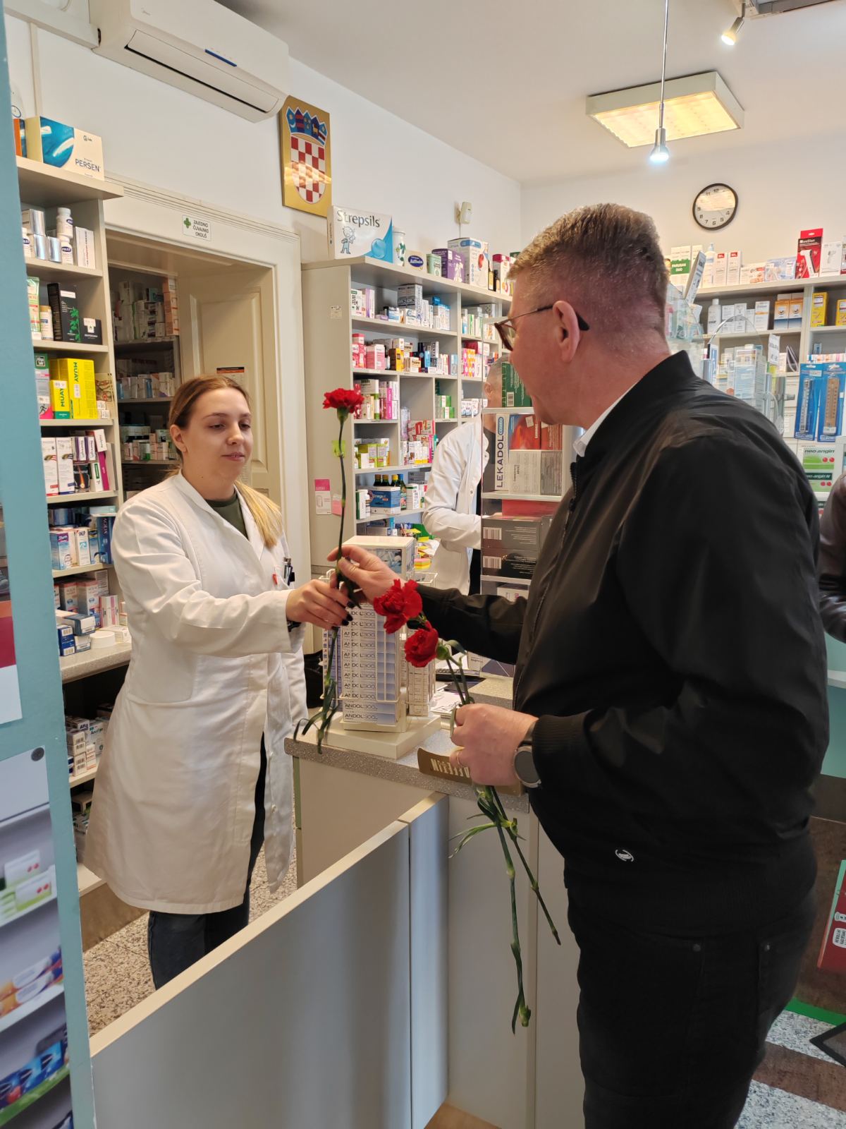 IMG-ac63a5f137a3877648c465f1daec1949-V IMG-ac63a5f137a3877648c465f1daec1949-V