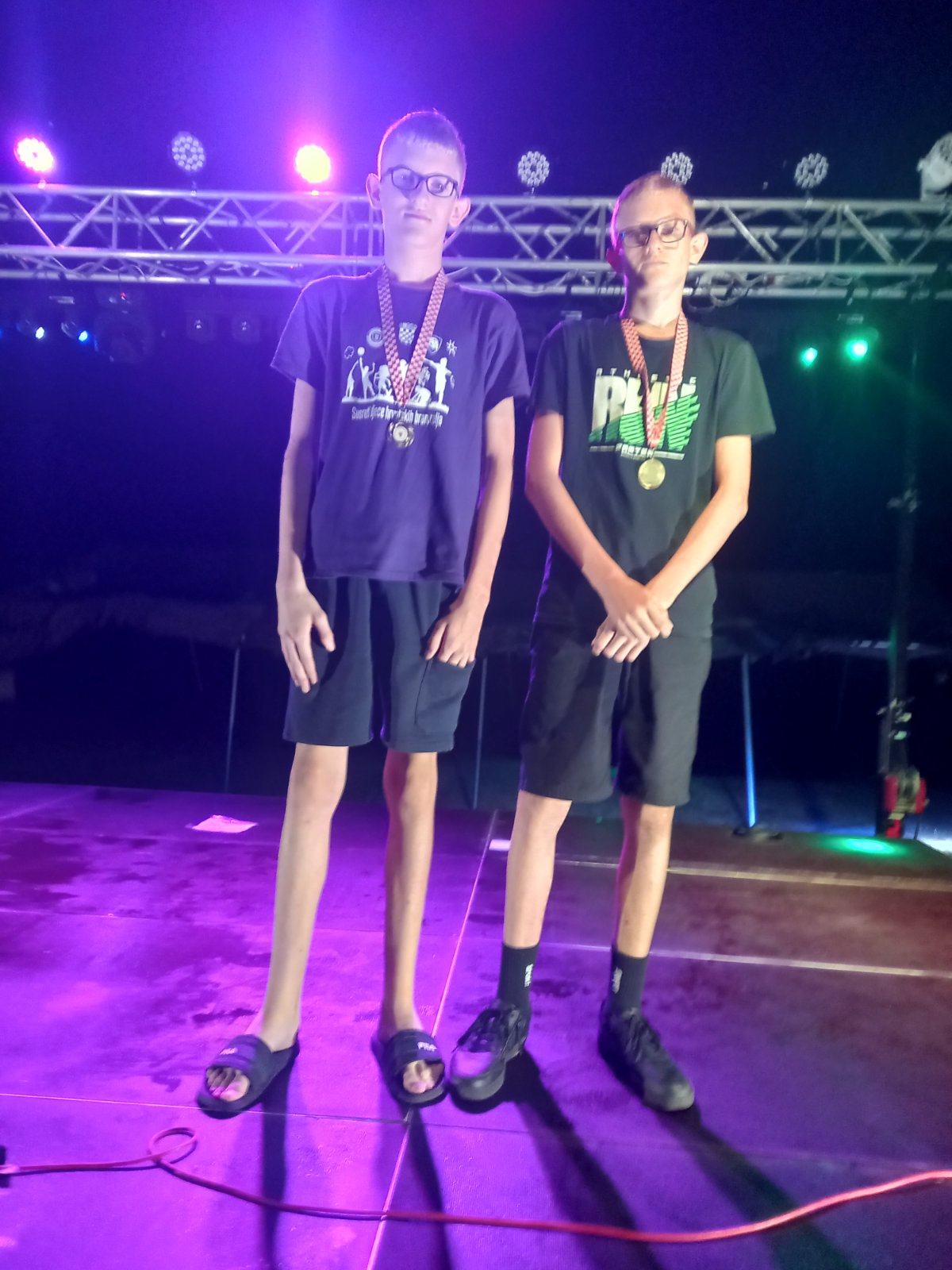 IMG-c03ed3d6a1951f7770a8247bcffd6f46-V IMG-c03ed3d6a1951f7770a8247bcffd6f46-V