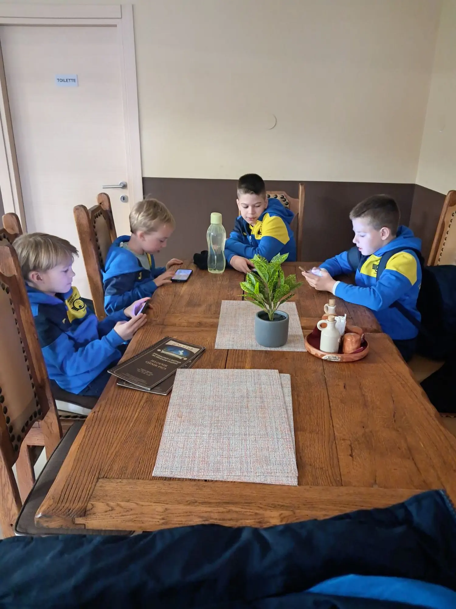 IMG-c22cabd504651cf925593e8128c2e83b-V IMG-c22cabd504651cf925593e8128c2e83b-V