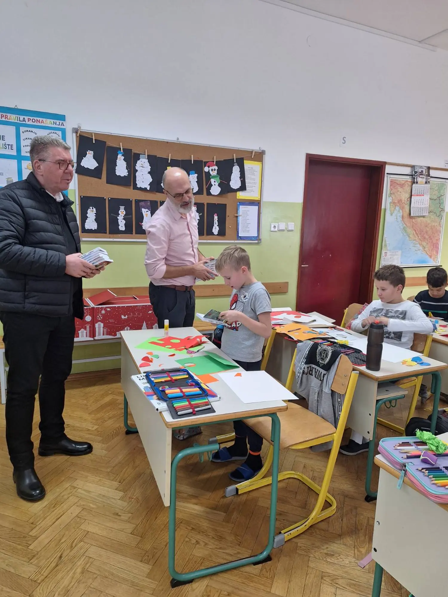 IMG-cf5359021f760026e23983848a2db878-V