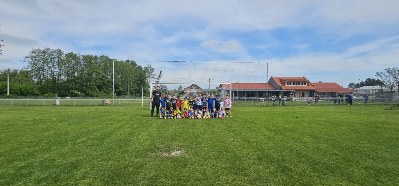 IMG-dab7b8a34f987cd896679e39dc75a7f8-V (1) IMG-dab7b8a34f987cd896679e39dc75a7f8-V (1)