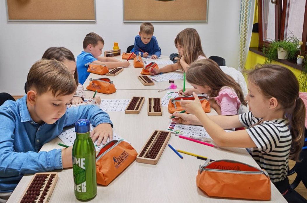 ALOHA Besplatna edukacija za djecu iz obitelji slabijeg imovinskog statusa ALOHA Besplatna edukacija za djecu iz obitelji slabijeg imovinskog statusa