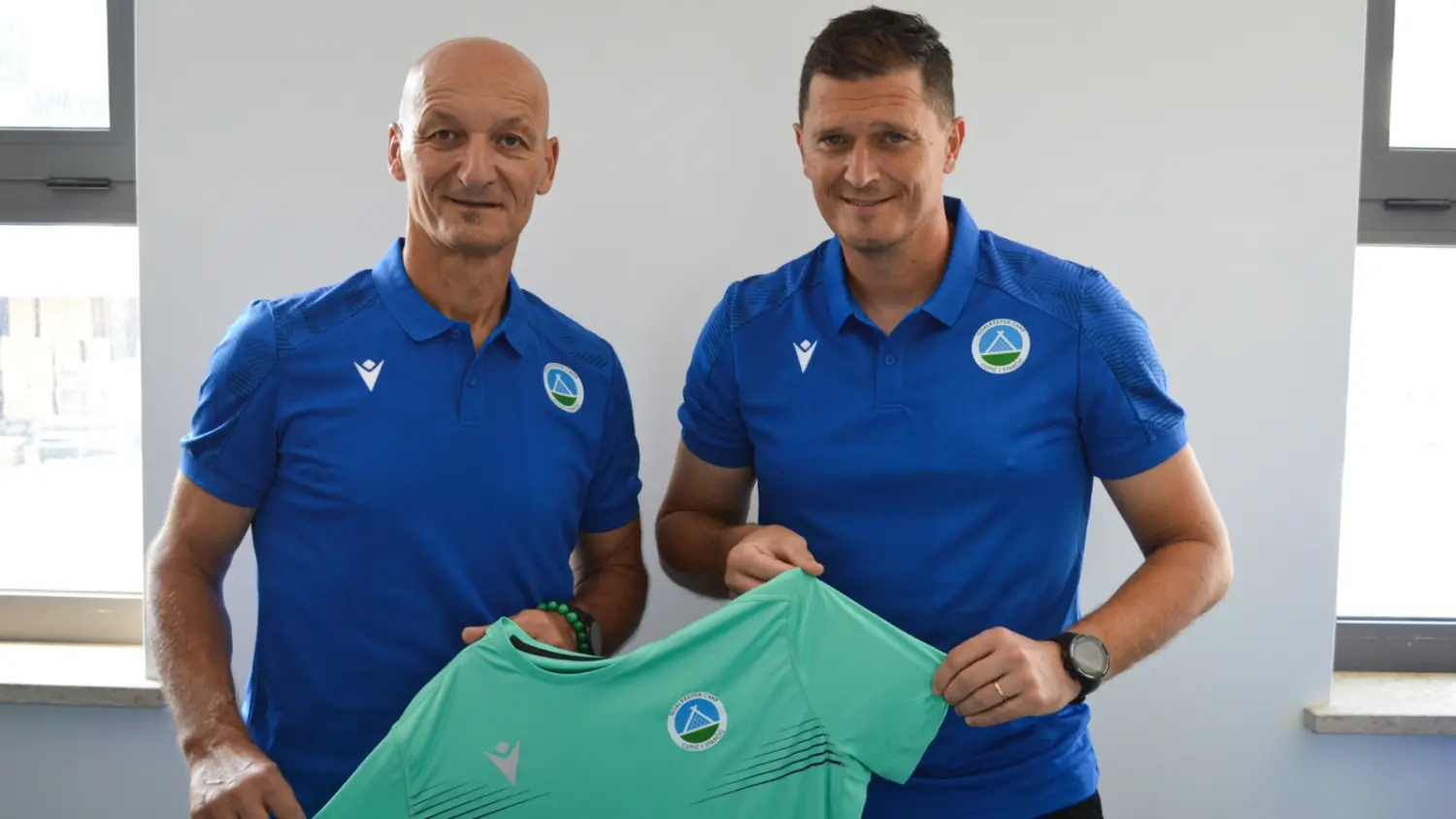 IMG-e5b413f42e0a9db2e389b2e60208a514-V IMG-e5b413f42e0a9db2e389b2e60208a514-V