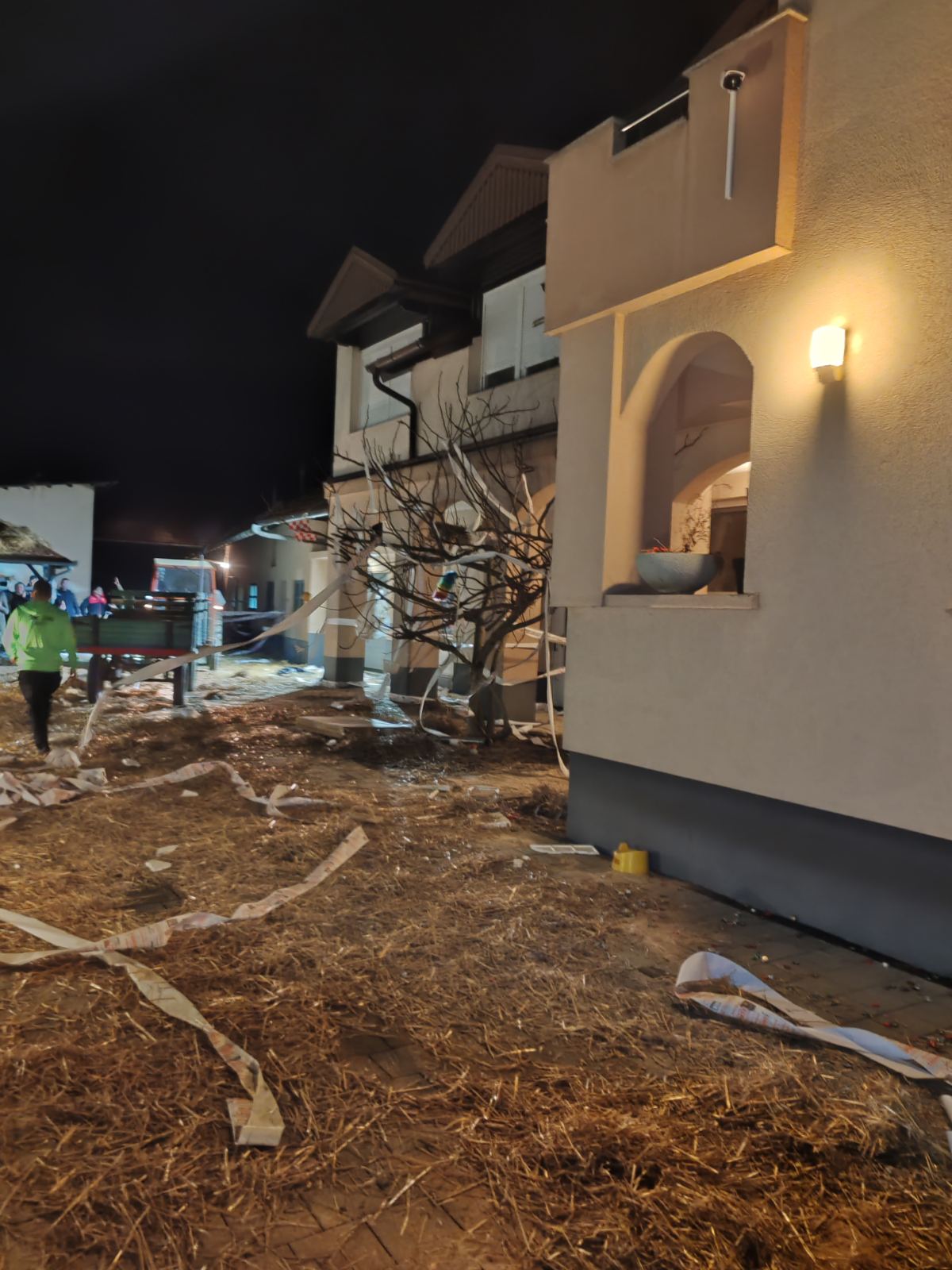 IMG-ee466205b46c4d7e261e7365961a361e-V IMG-ee466205b46c4d7e261e7365961a361e-V