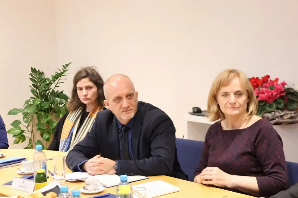 IMG_0140-1024×683 IMG_0140-1024×683