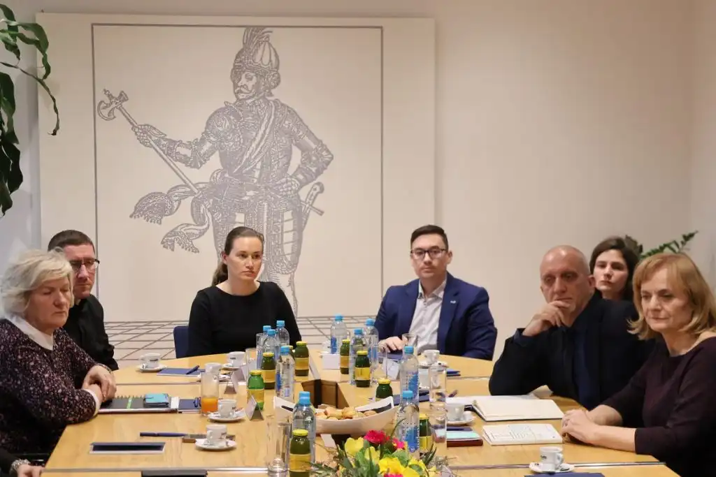 IMG_0153-1024×683 IMG_0153-1024×683