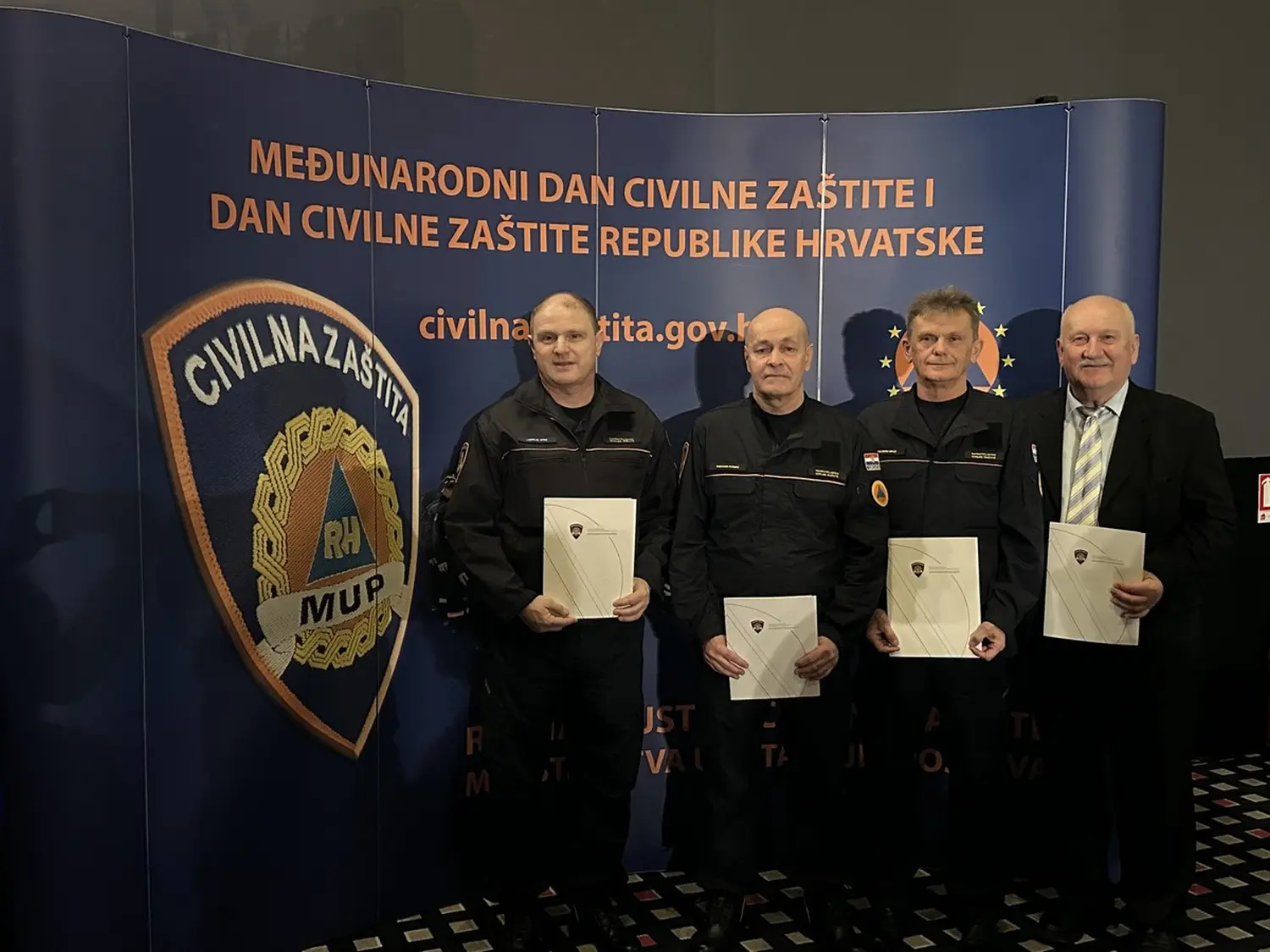 IMG_1343-1 IMG_1343-1