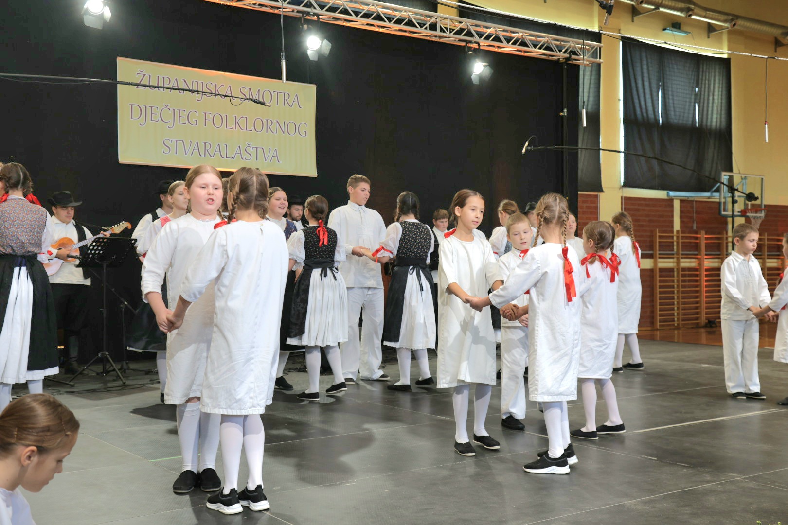 Smotra dječjeg folklora Mala Subotica