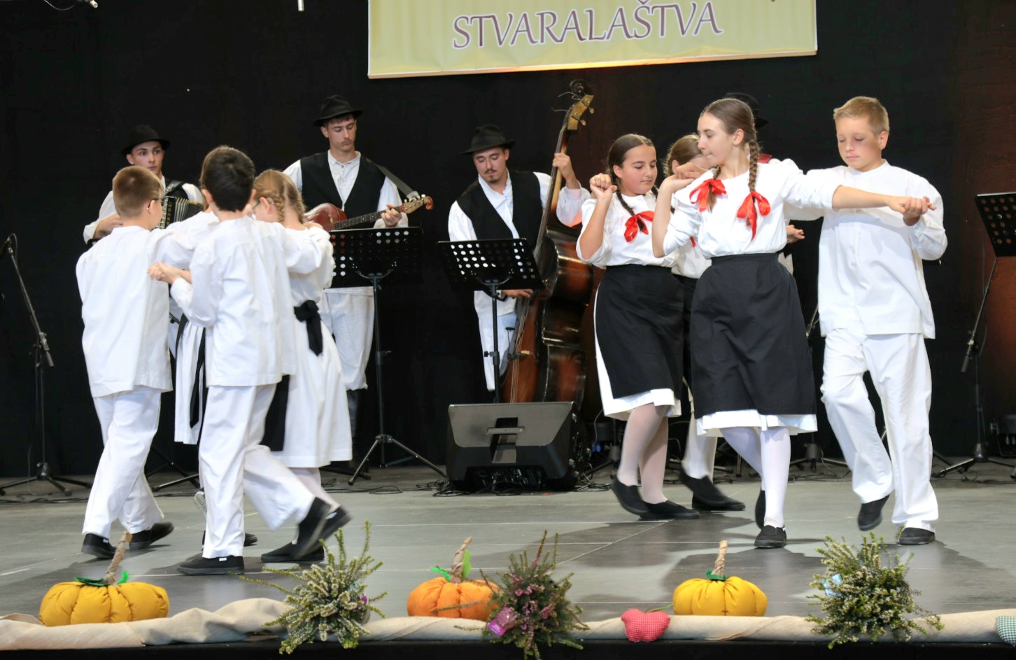 Smotra dječjeg folklora Mala Subotica