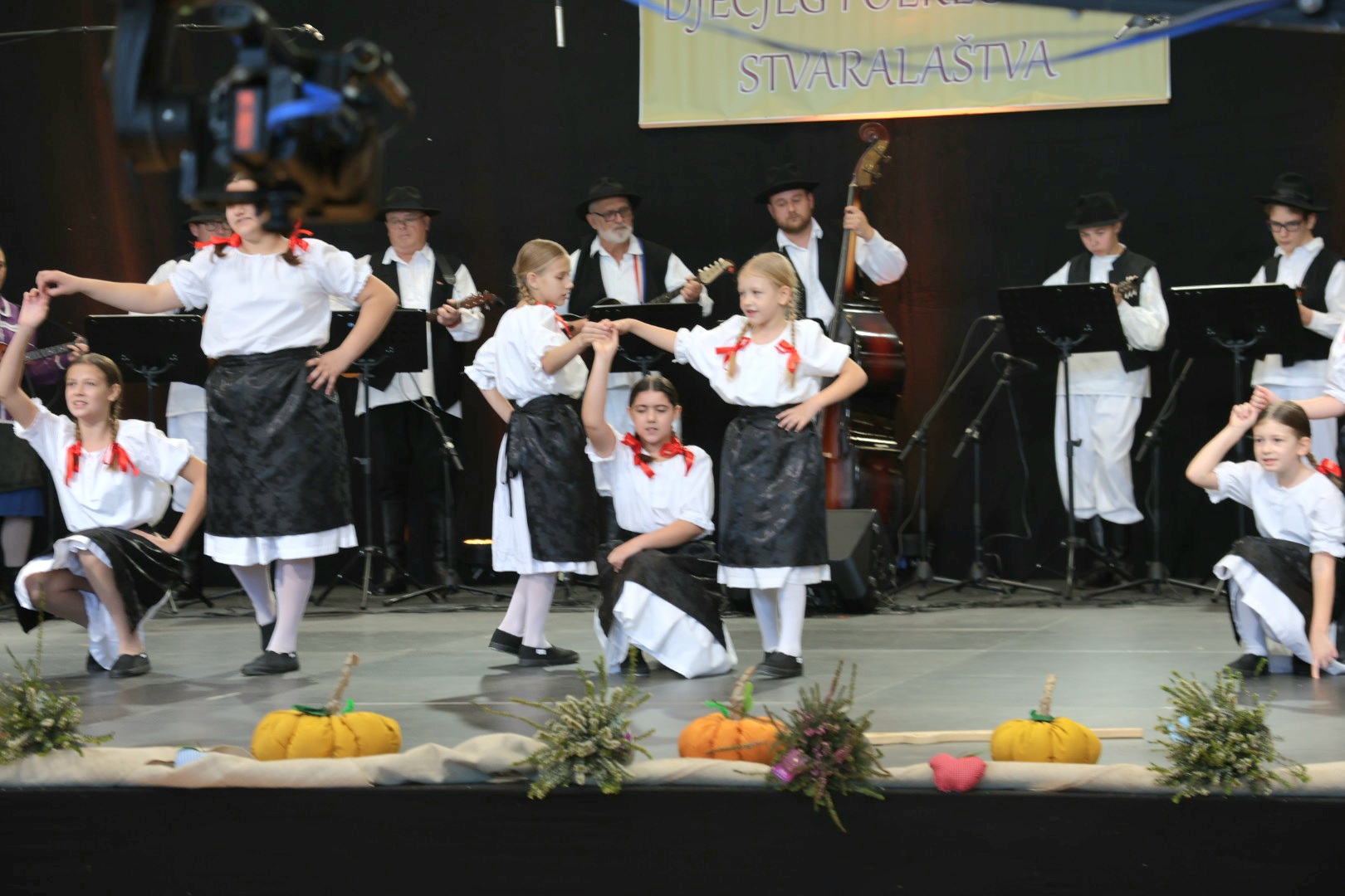 Smotra dječjeg folklora Mala Subotica