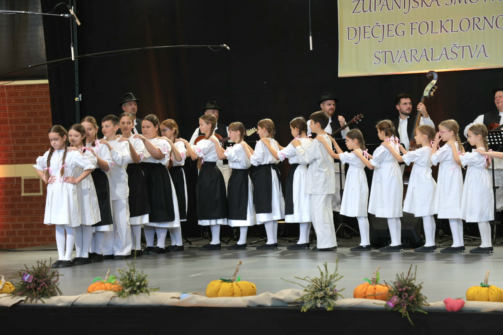 Smotra dječjeg folklora Mala Subotica