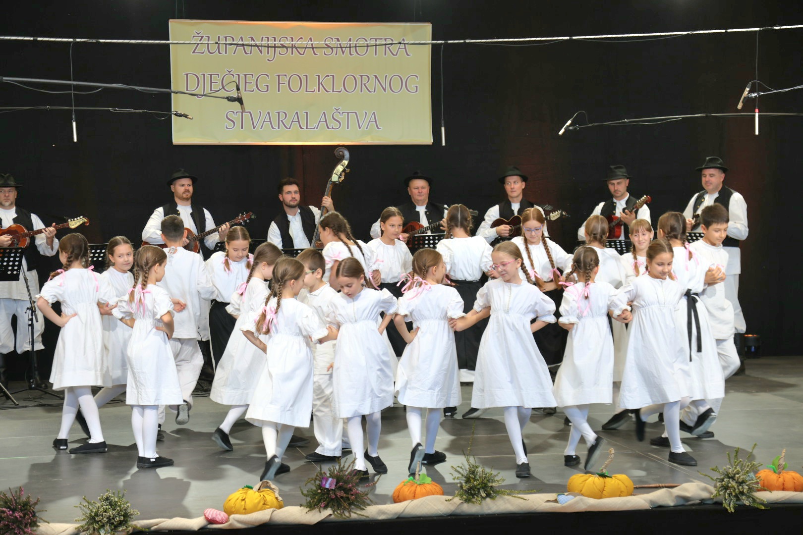 Smotra dječjeg folklora Mala Subotica