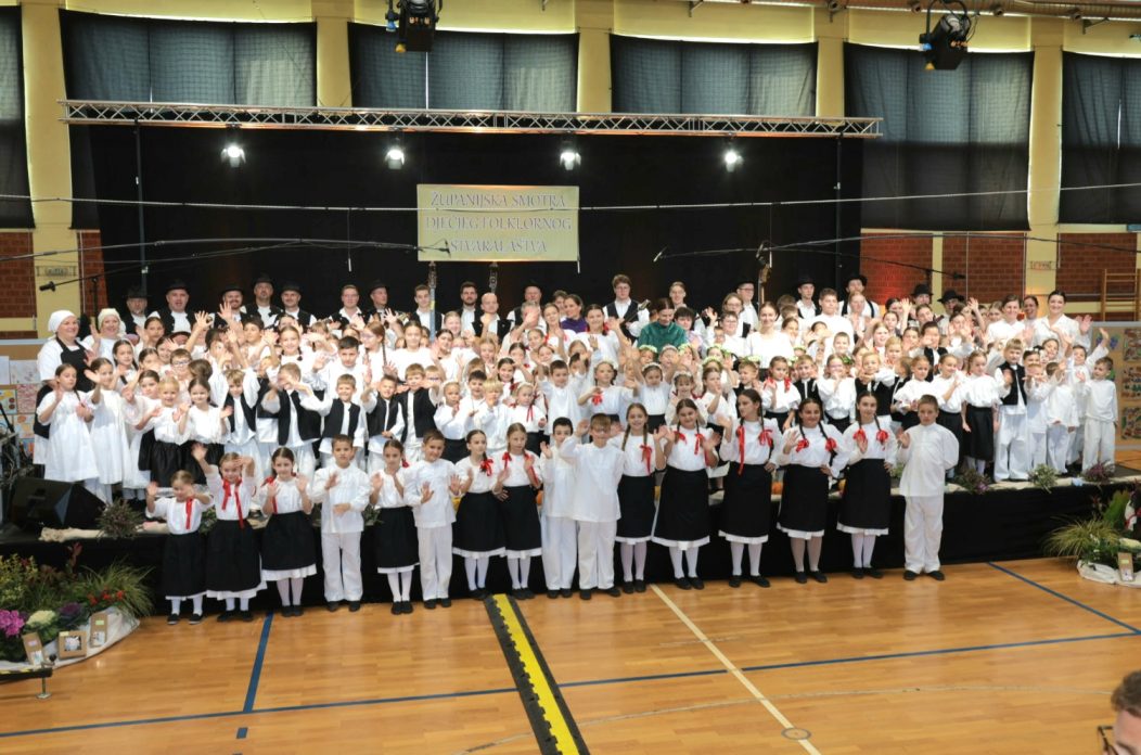 Smotra dječjeg folklora Mala Subotica