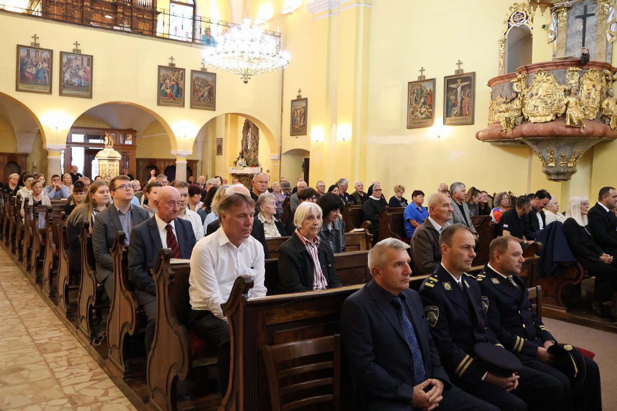 Dan branitelja polaganje vijenaca