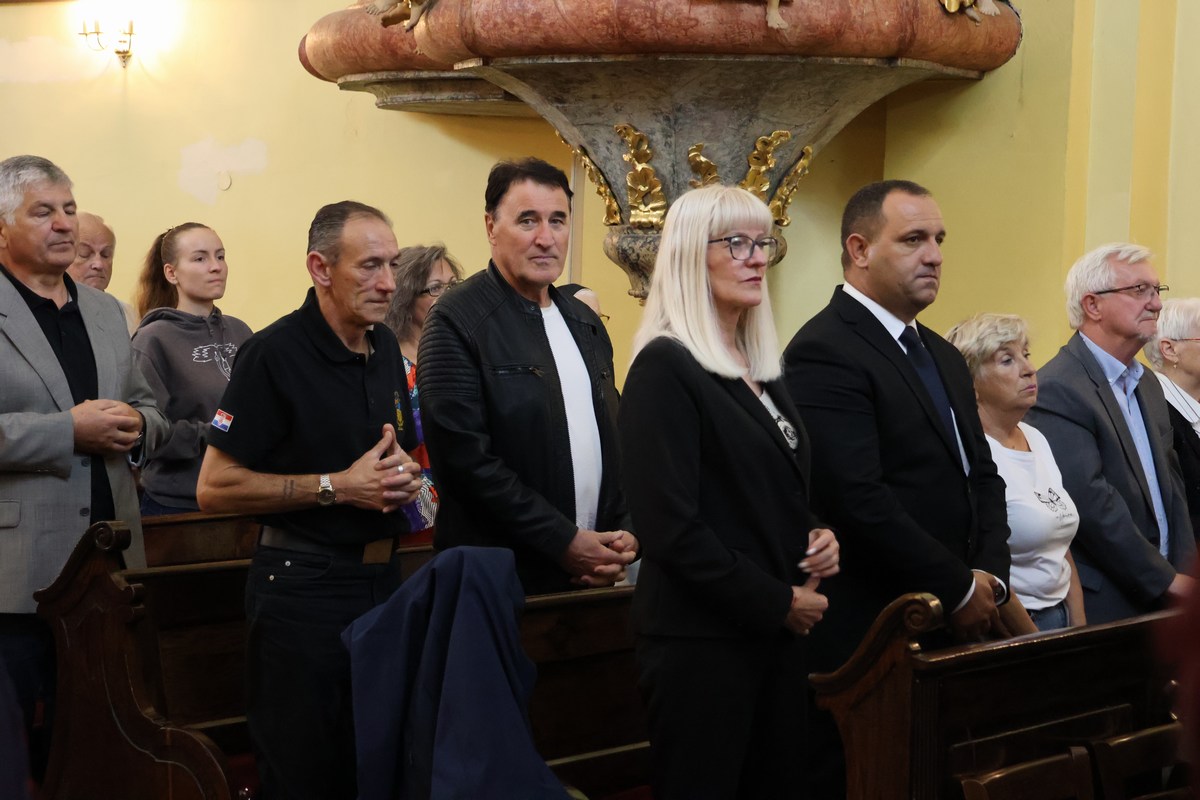 Dan branitelja polaganje vijenaca