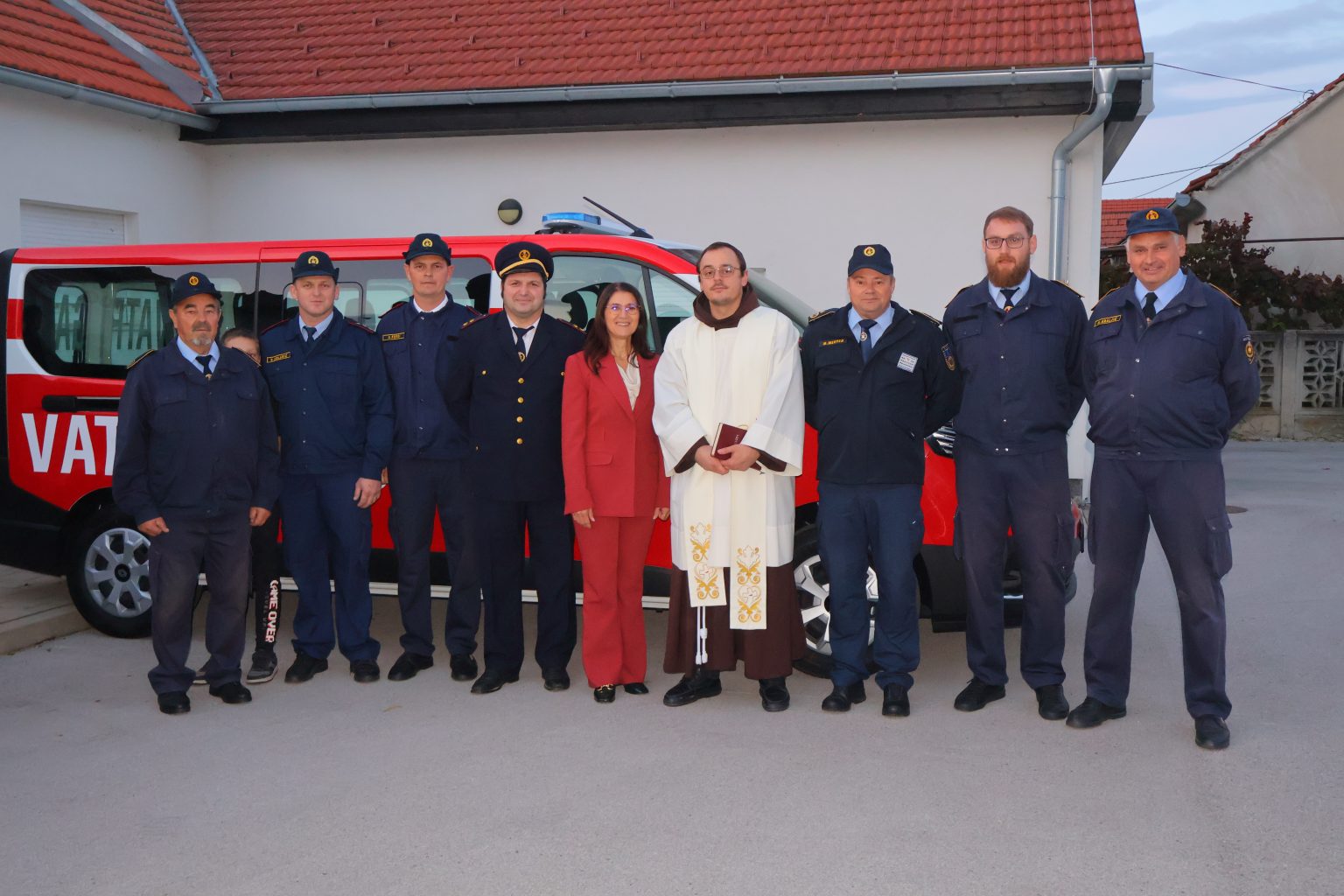 DVD Novo Selo Rok novo vozilo DVD Novo Selo Rok novo vozilo