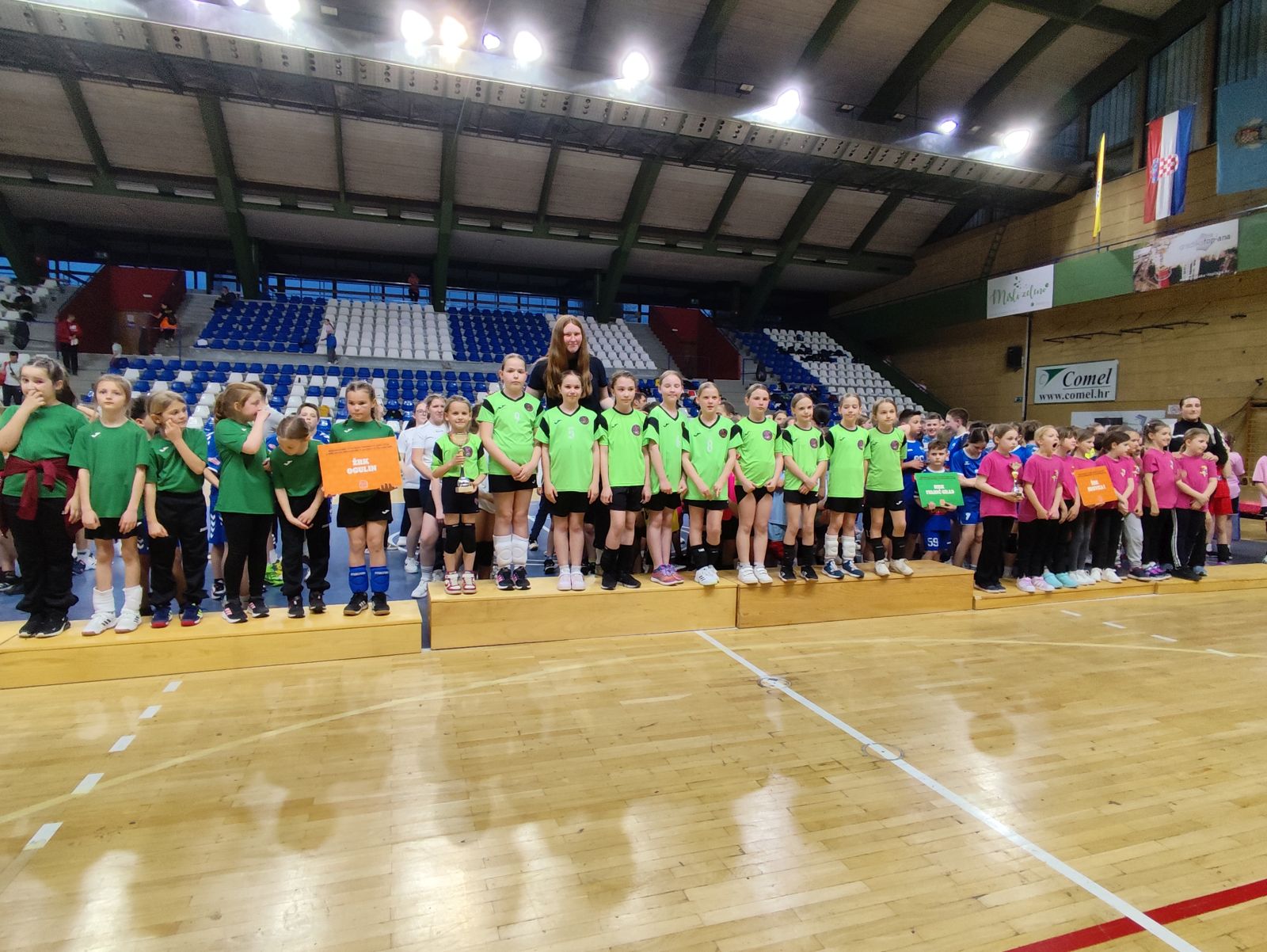 IMG_20250413_193828 IMG_20250413_193828