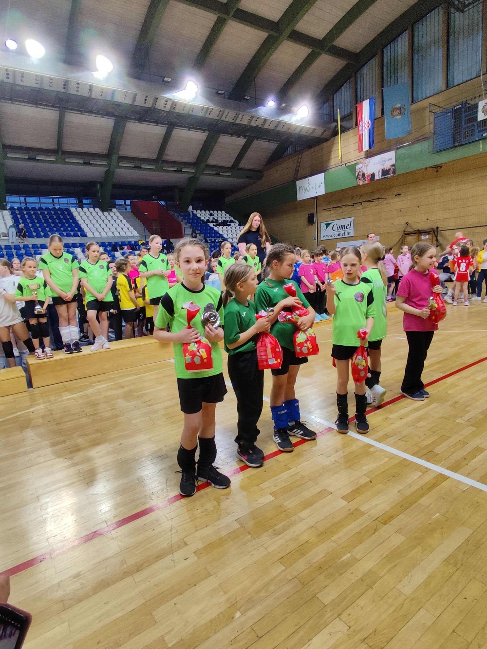 IMG_20250413_193953 IMG_20250413_193953