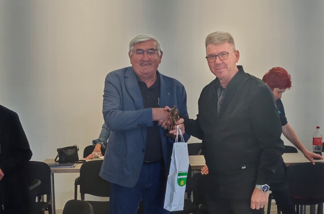 IMG_20250526_182457 22 IMG_20250526_182457 22