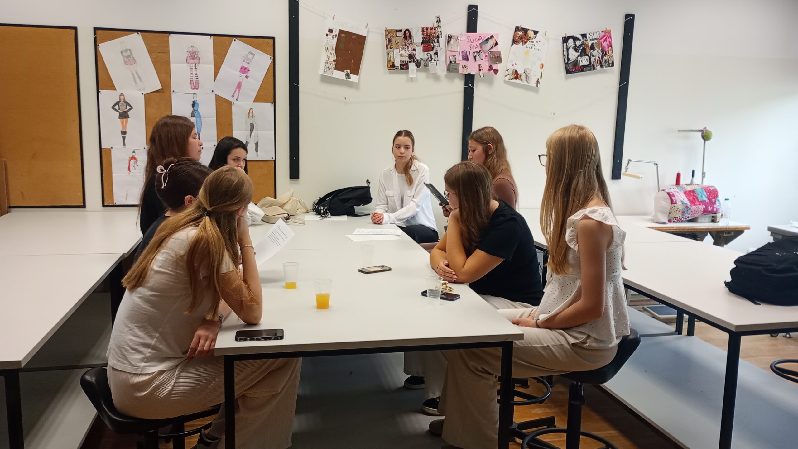 Gospodarska škola Warum krieg?