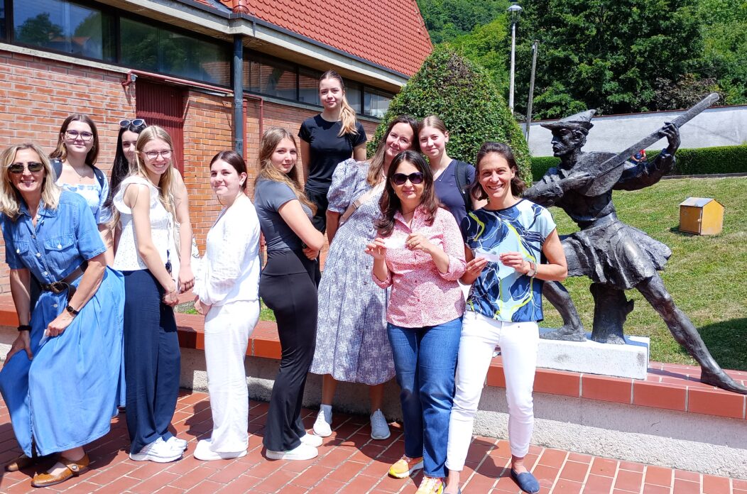 Gospodarska škola Warum krieg?