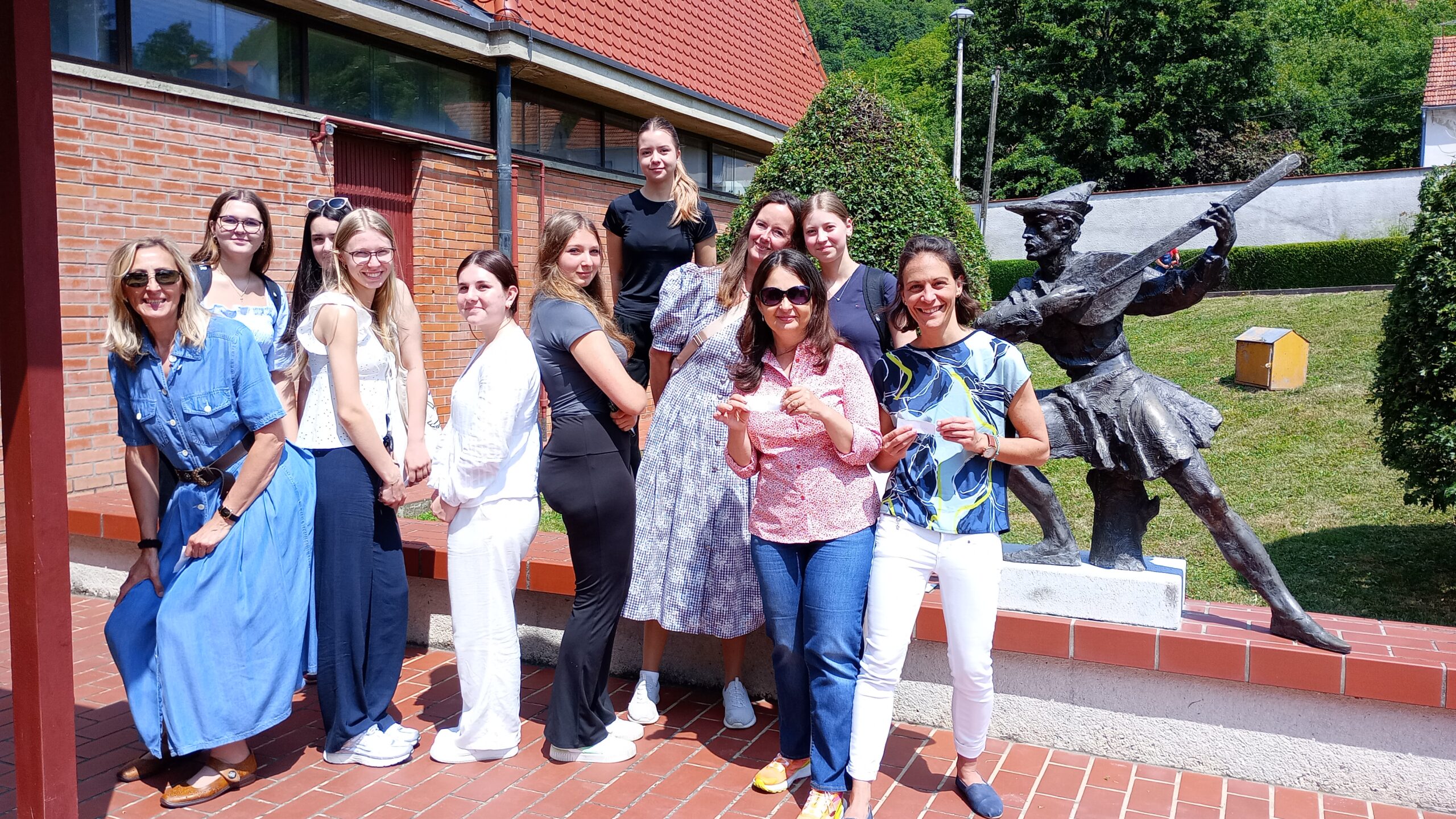 Gospodarska škola Warum krieg?