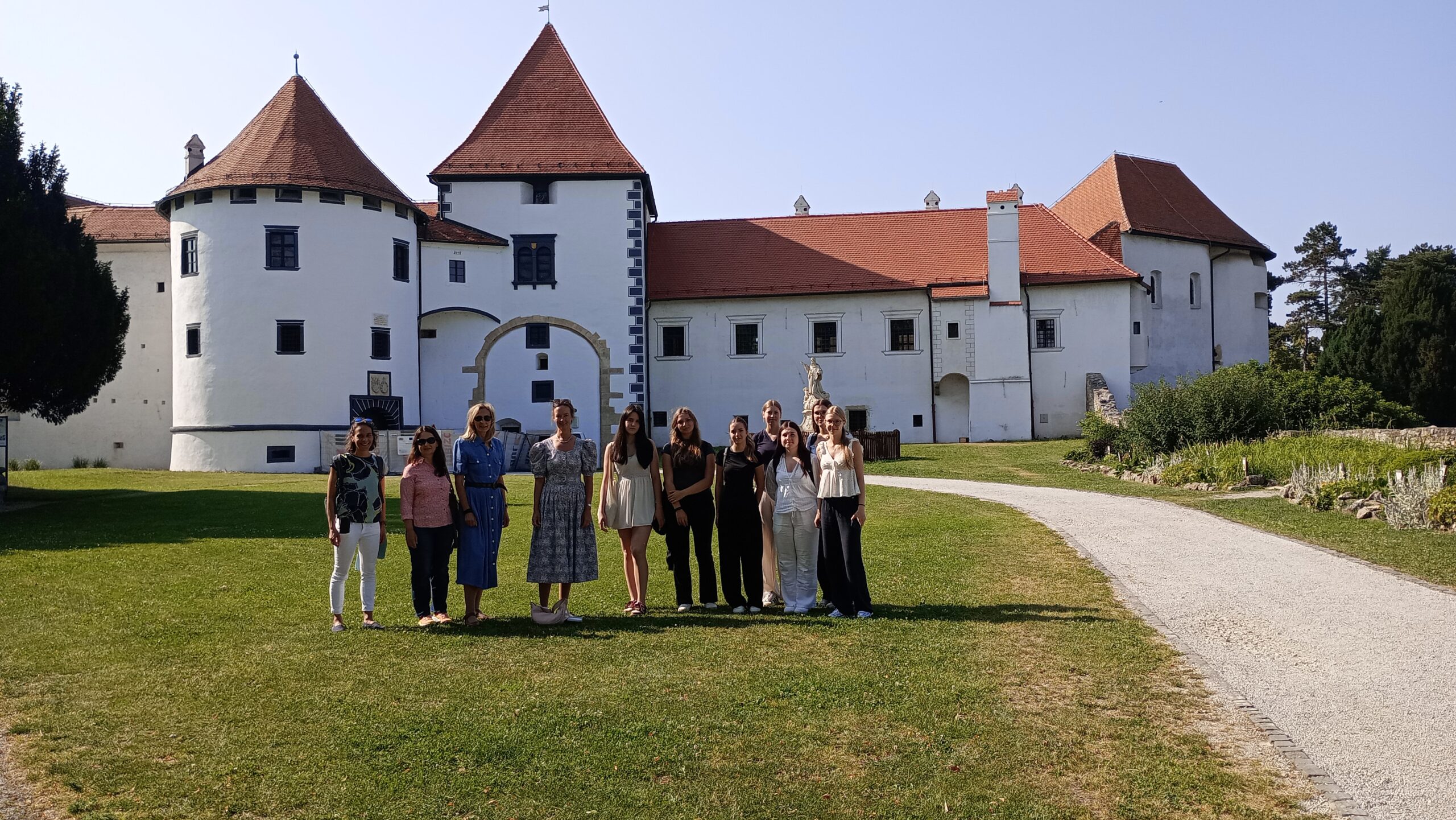 Gospodarska škola Warum krieg?