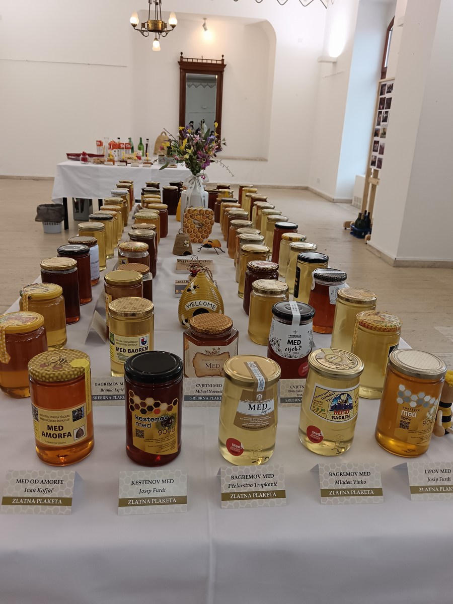 Pčelari Scheier nagrade