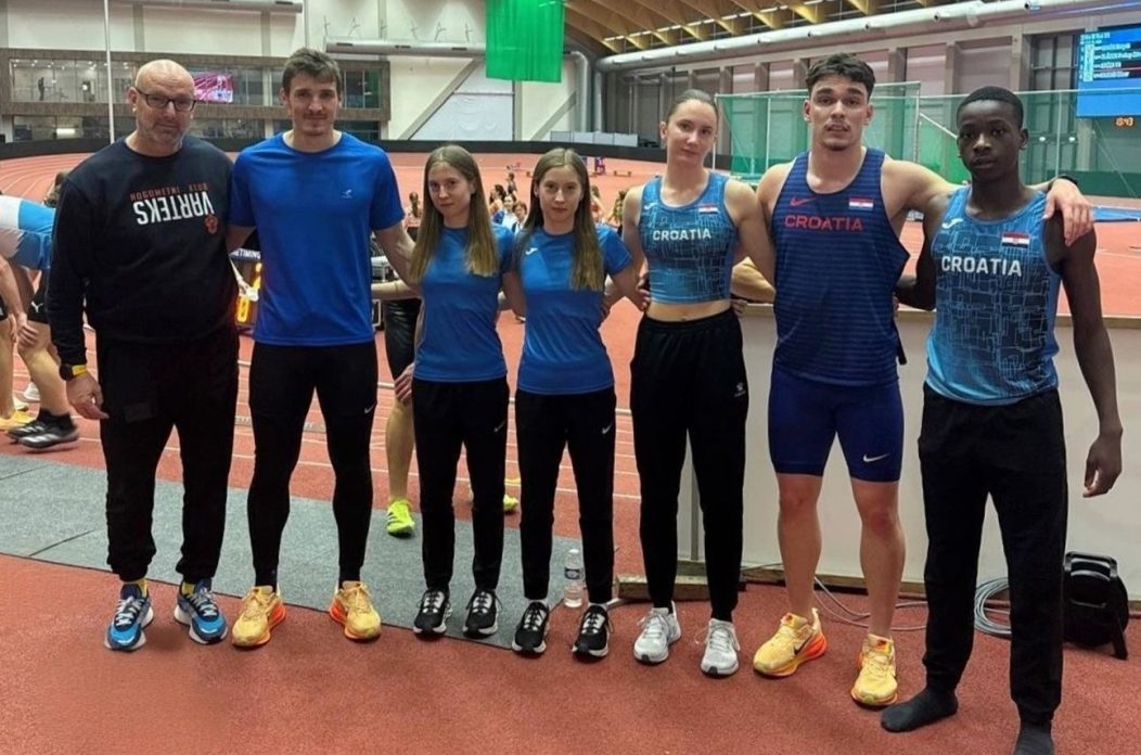 AK VARAŽDIN Karlo Marciuš, Tena Marodi i Nevia Fotak postavili novi državni rekord u Ostravi AK VARAŽDIN Karlo Marciuš, Tena Marodi i Nevia Fotak postavili novi državni rekord u Ostravi