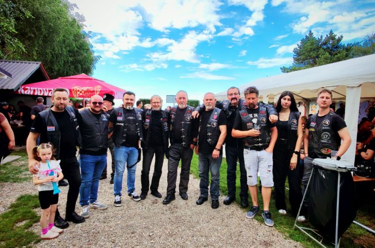 moto klub orlovi mala subotica