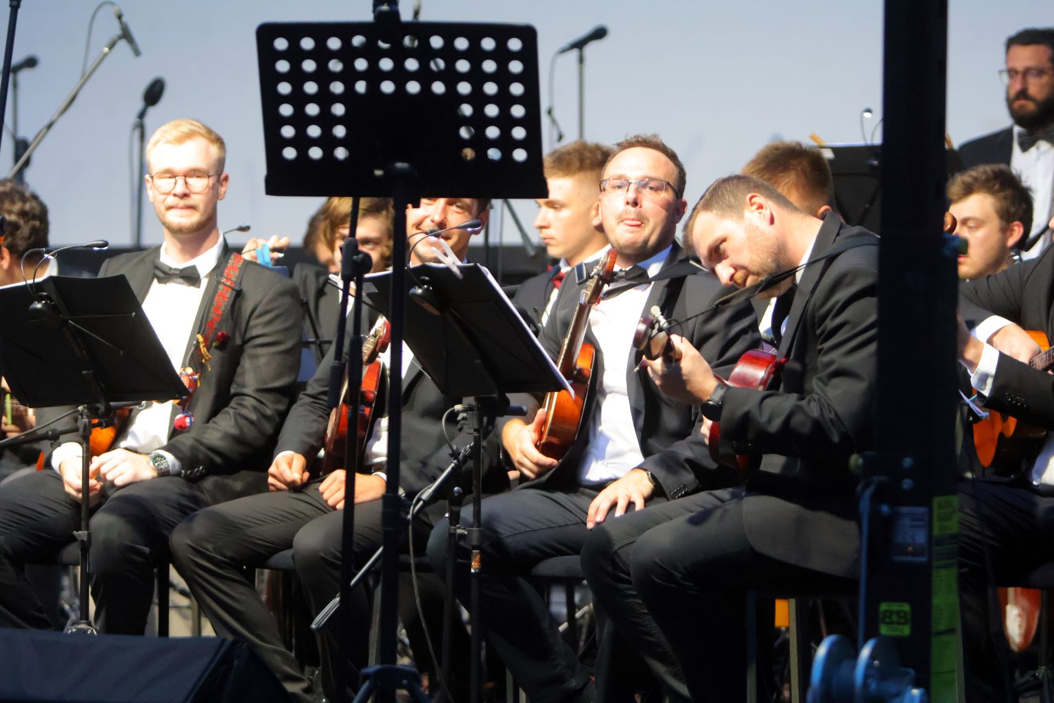 u-divnom-casu-tom-kuntaric-vecer u-divnom-casu-tom-kuntaric-vecer