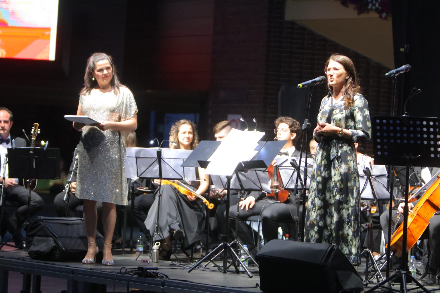 u-divnom-casu-tom-kuntaric-vecer u-divnom-casu-tom-kuntaric-vecer