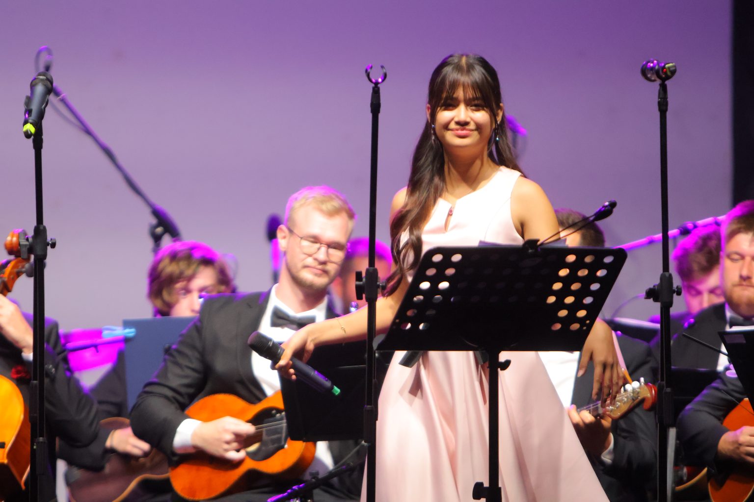 u-divnom-casu-tom-kuntaric-vecer u-divnom-casu-tom-kuntaric-vecer