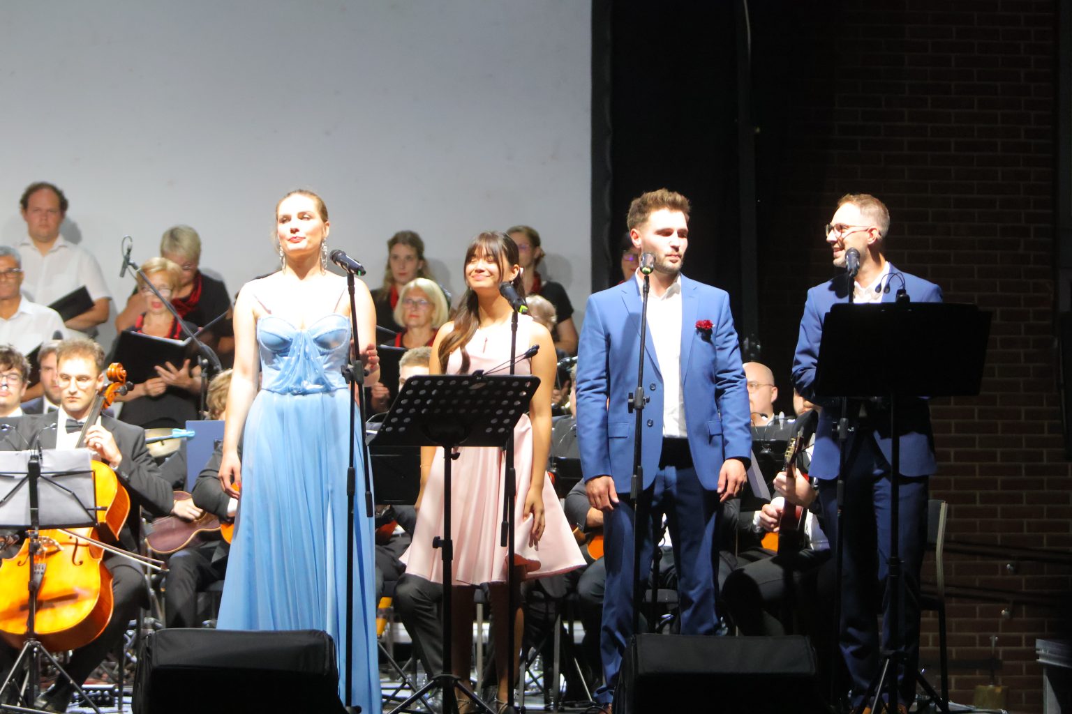 u-divnom-casu-tom-kuntaric-vecer u-divnom-casu-tom-kuntaric-vecer