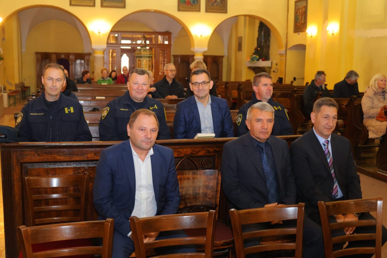 polaganje vijenaca Svi Sveti