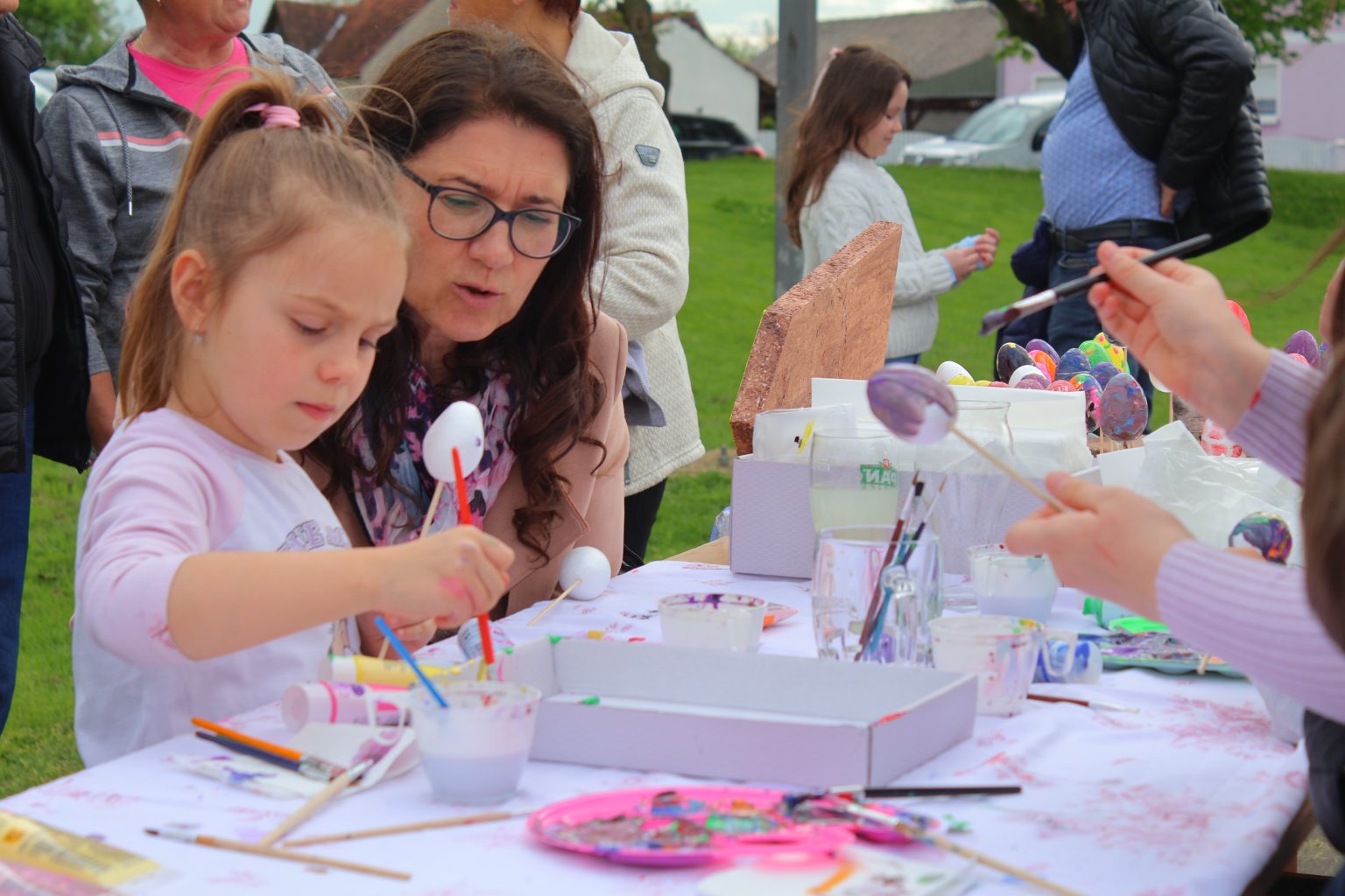 savska ves potraga za jajima