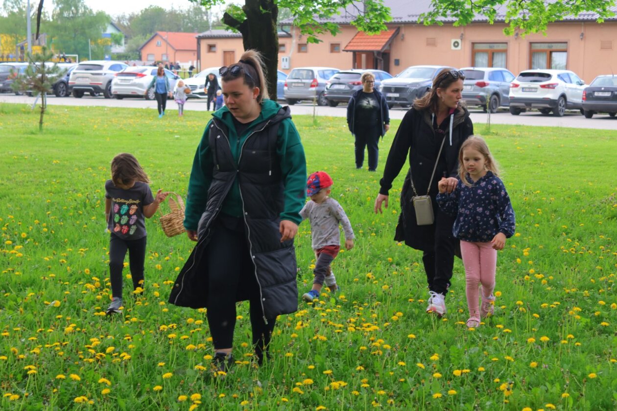 savska ves potraga za jajima