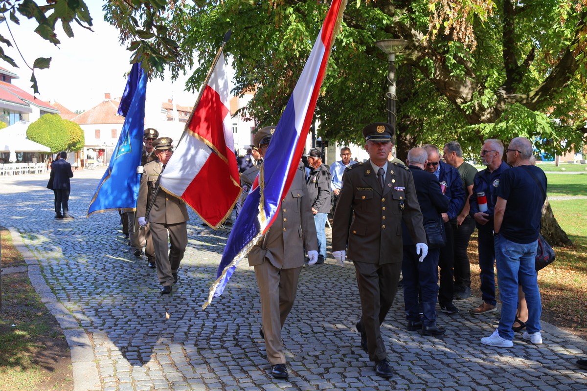 Dan branitelja polaganje vijenaca