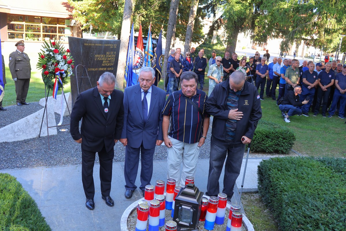 Dan branitelja polaganje vijenaca