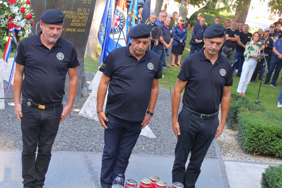 Dan branitelja polaganje vijenaca