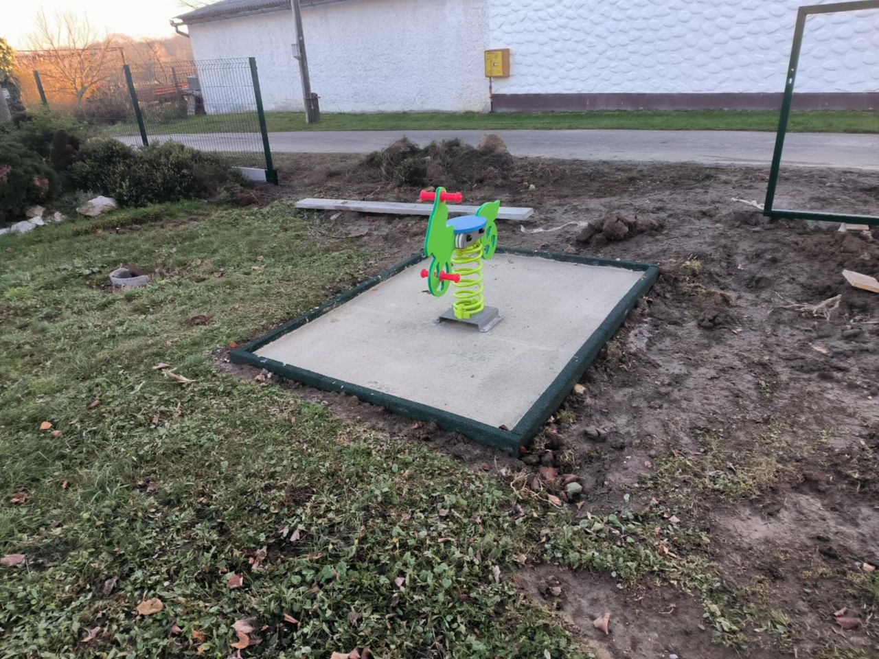 INVESTICIJE Mali Mihaljevec dobio sigurniju stanicu i moderno igralište (2)